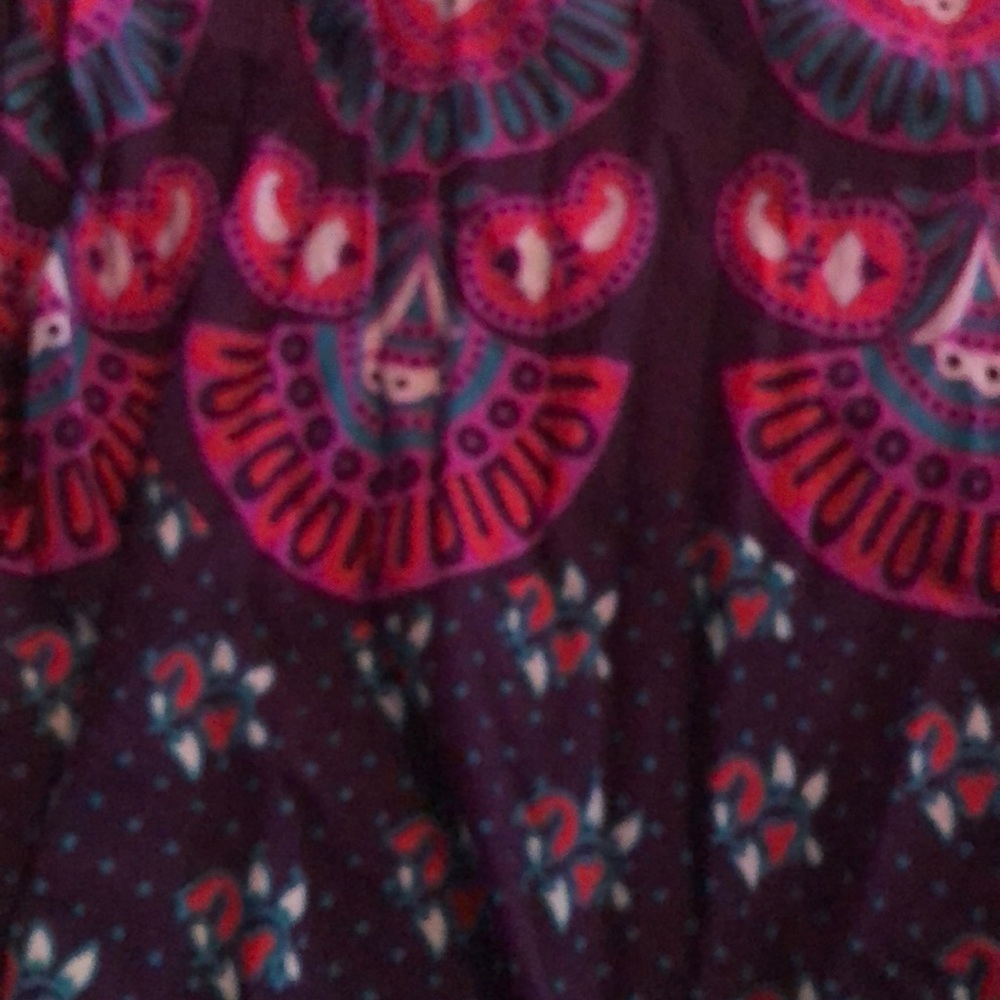 Darn good yarn 100% cotton maxi skirt . Never worn